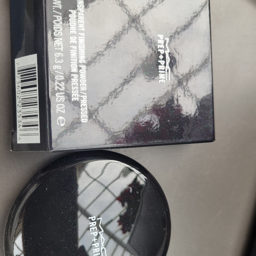 Mac Transparent Finishing powder